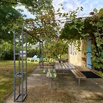 Domaine De Vic Saint-Chamassy