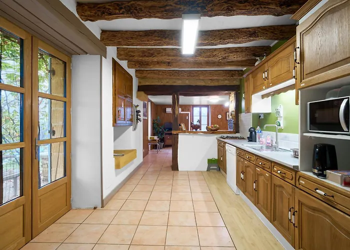 Domaine De Vic Saint-Chamassy